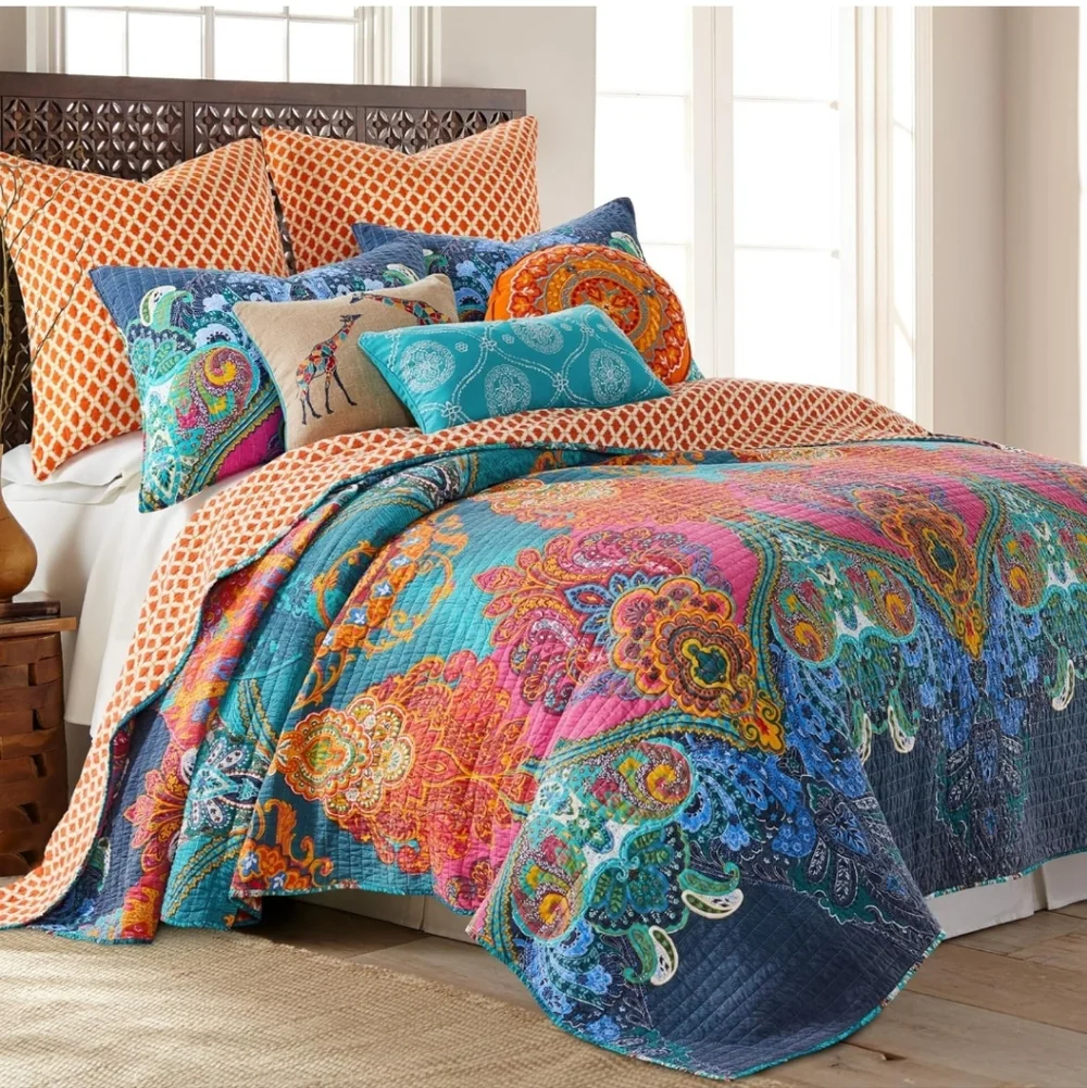 Levtex Home Mackenzie Bedspread Set Queen Bedspread and Two Standard Shams New